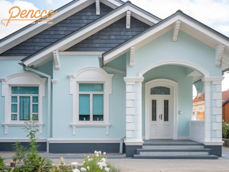 Nhà cấp 4 với màu sơn xanh dương nhẹ tạo cảm giác mát mẻ và bình yên